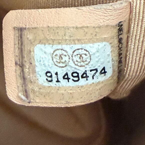 Chanel Cavier Quilted Timeless CC Shoulder Bag Beige - Picture 4 of 16